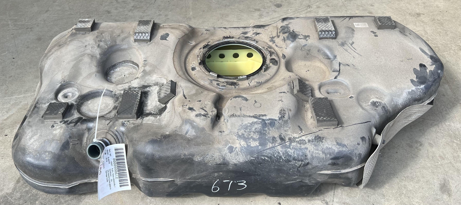 2017 - 2020 Hyundai Elantra Fuel Tank Gas Tank Assembly OEM 31150F3500 ...