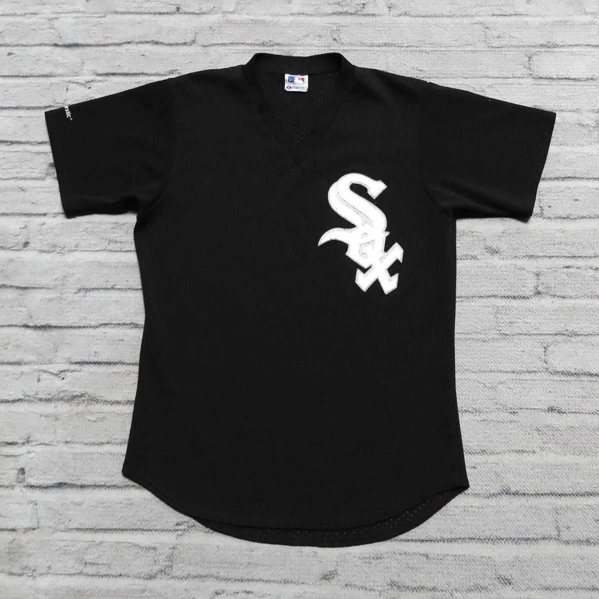 Vintage Chicago White Sox Jersey by Majestic Size L BP Made