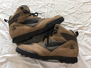 90's nike hiking boots