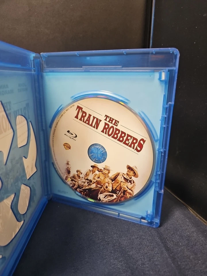 Django Unchained (Blu-ray 3-Disc Set) Best Buy Exclusive + Train Robbers Blu Ray - Image 4 of 4