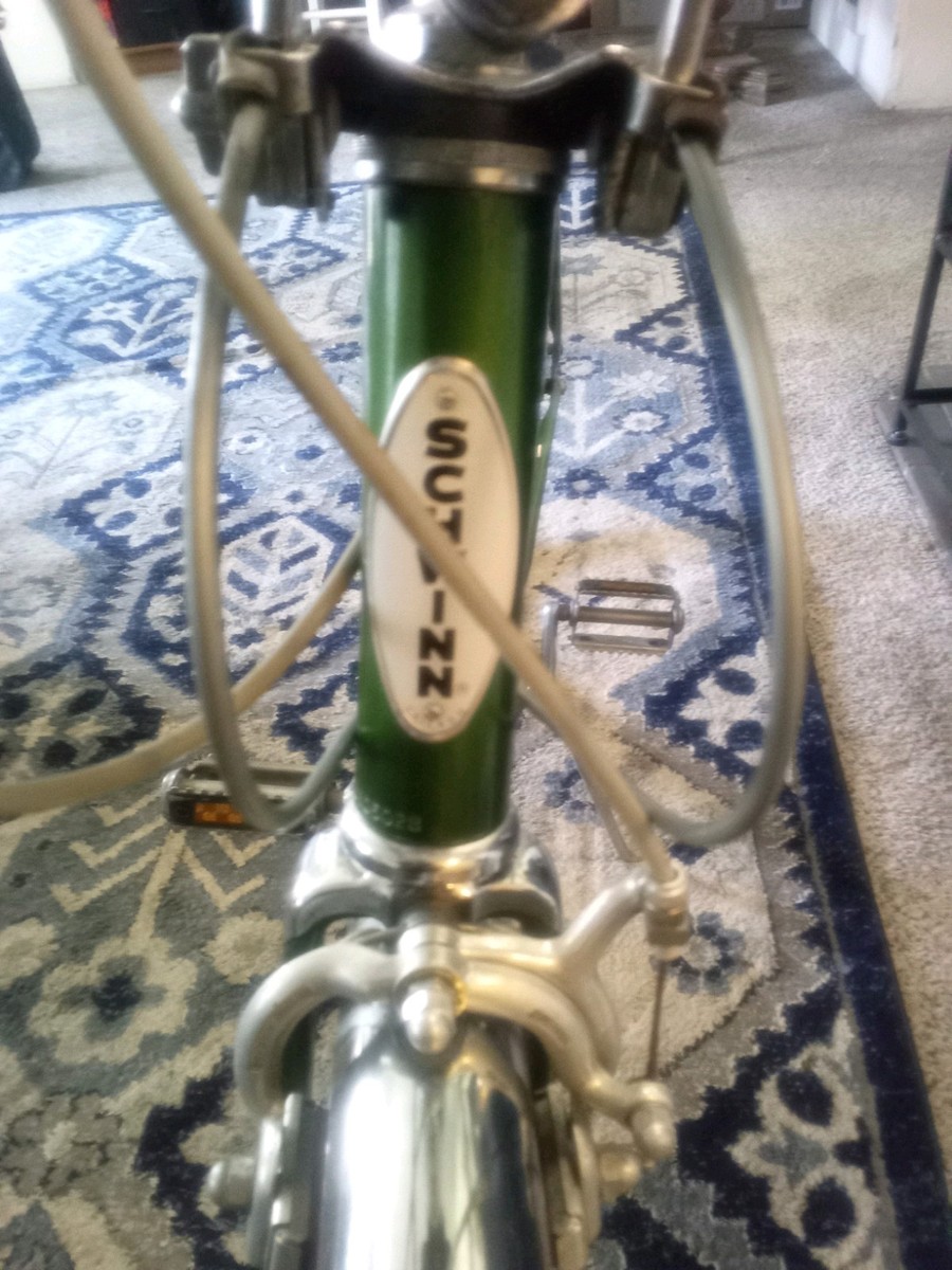 LATE 1960'S OR EARLY 70'S VINTAGE SCHWINN VARSITY 10 SPEED ROAD