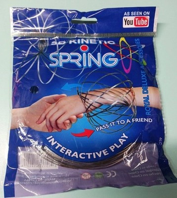 Spring 3D Kinetic Flow Ring Toy Interactive Fidget Kinetic Spring Silver