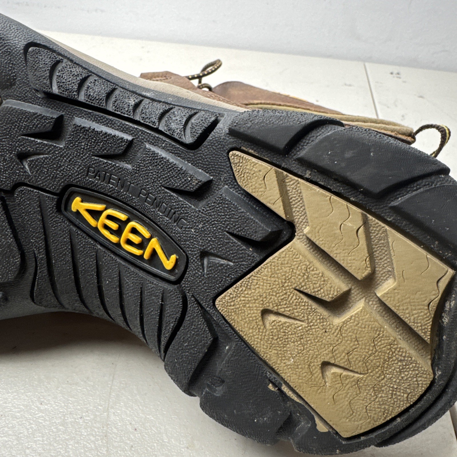 Keen Newport Bison Waterfront sandalo uomo taglia US 13