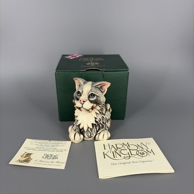 Harmony Kingdom A Bird in the Hand Cat With Bird in Mouth SIGNED 1124