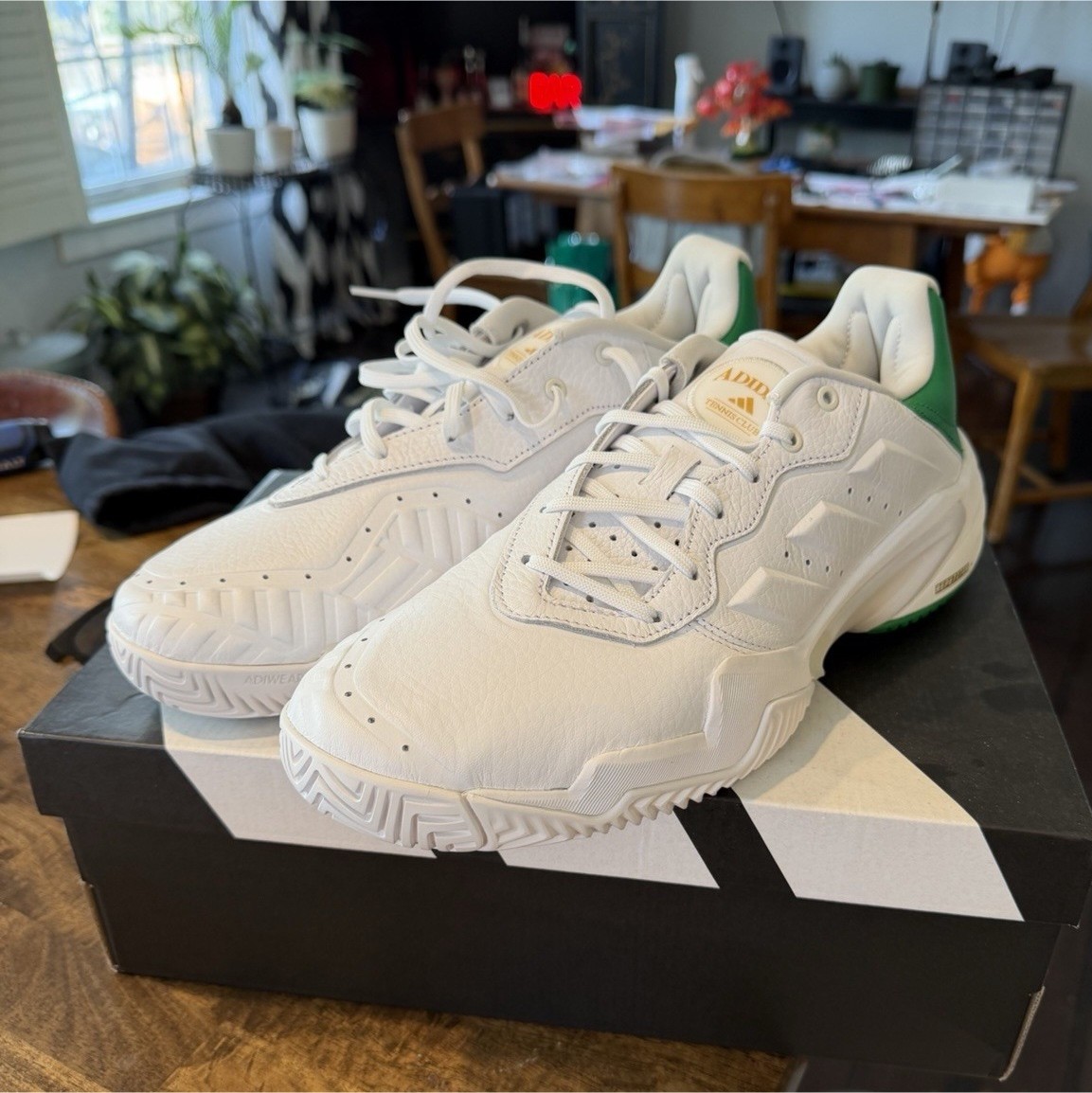 Gold Metallic And White Size 10.5