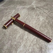 Pilot Vintage Burgundy Fountain Pen M Nib H986 Used