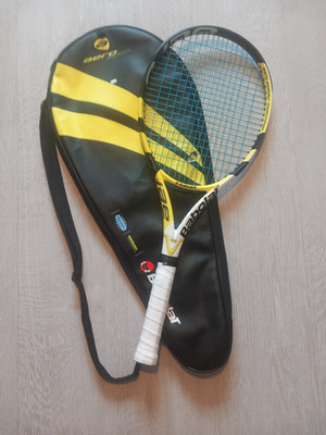 Babolat Aero Pro Drive Tennisschläger: 300gr. Grip 3. Kaum benutzt.