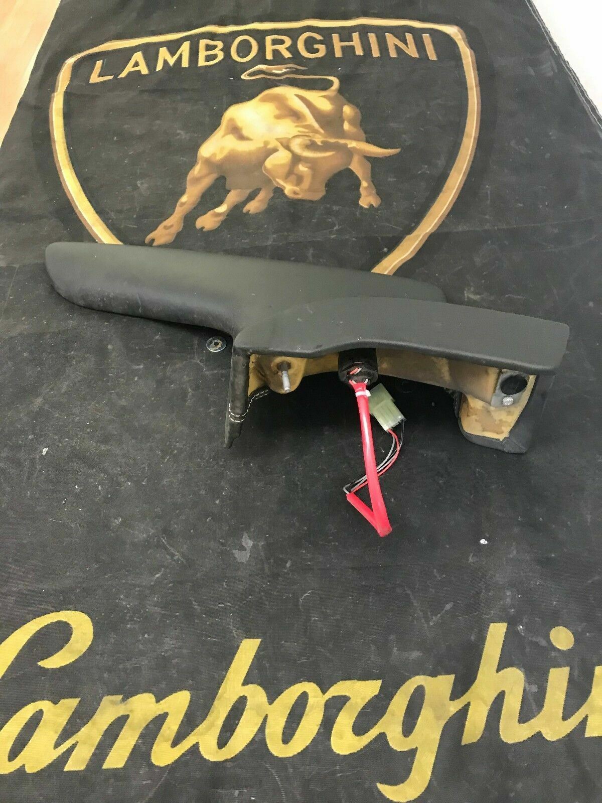 LAMBORGHINI MURCIELAGO LOWER LEFT DASHBOARD KNEE COVER PANEL TRIM OEM 69008114
