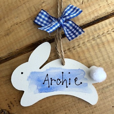 Ostern Plakette Schild Hase Geschenk Junge Andenken Name blau Baby Aquarell