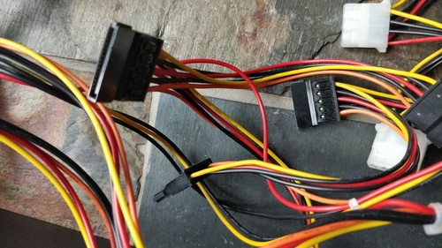 StarTech Model: ATM-530FB 530W PC Power Supply 20+4 PIN 240V UK - Picture 13 of 14