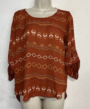 Elodie Small Blouse Burnt Orange 3/4 Sleeve Round Neck Hi Lo Hem 