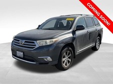 2012 Toyota Highlander SE