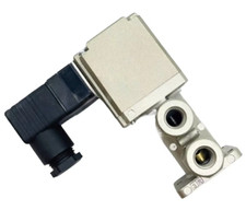 New SMC VT325-034G solenoid valve