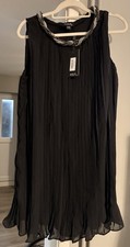 Bnwt Stunning Ladies Solo Black Pleated Dress, Beaded Neck Detail Size 14