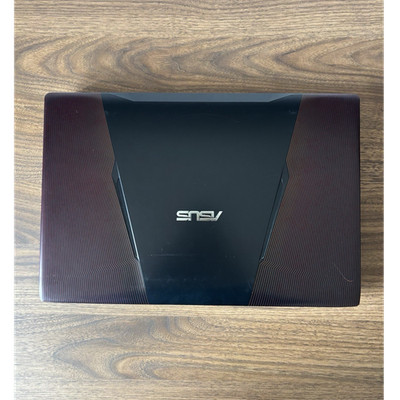 ASUS FX553VD Gaming Laptop GTX 1050 32GB Corsair RAM i5 7.Gen