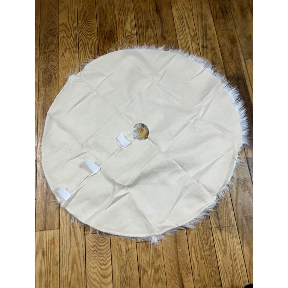 White Plush Faux Fur Round Tree Skirt Decorative Base Cover | eBay UK