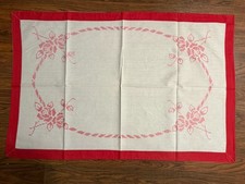 Antikes besticktes Tuch