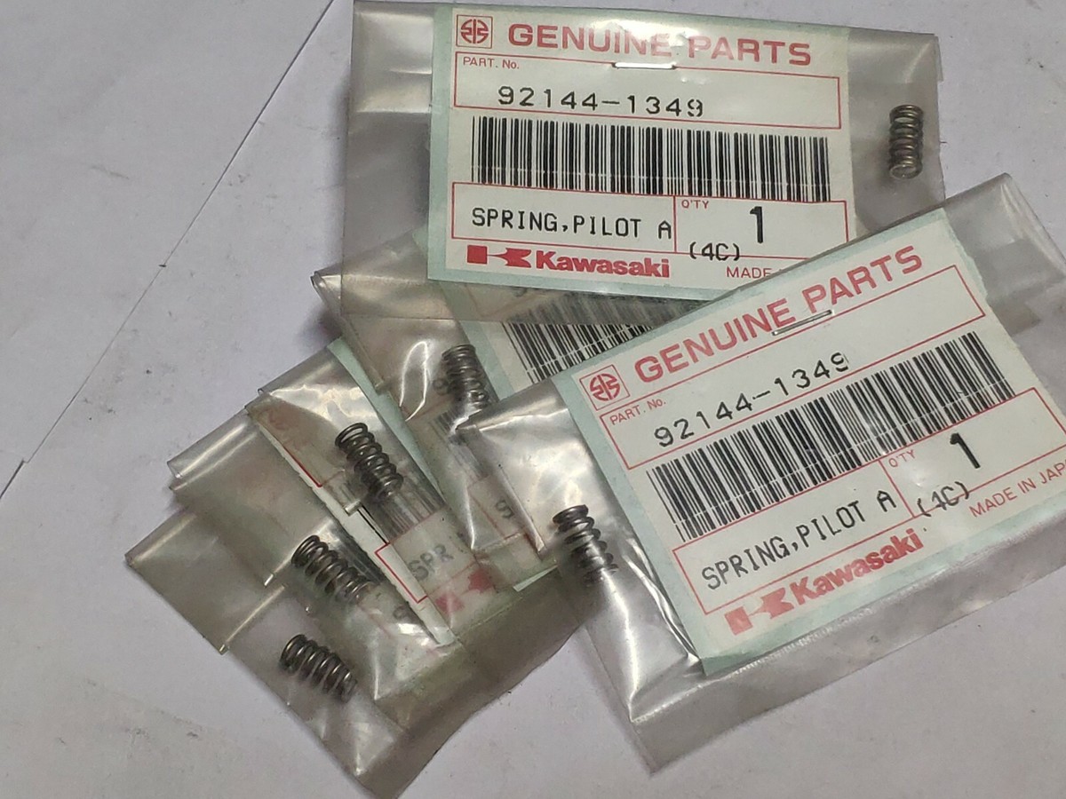 6x KAWASAKI NINJA ZX 7 ZX 750 FEDER LUFTSCHRAUBENFEDER