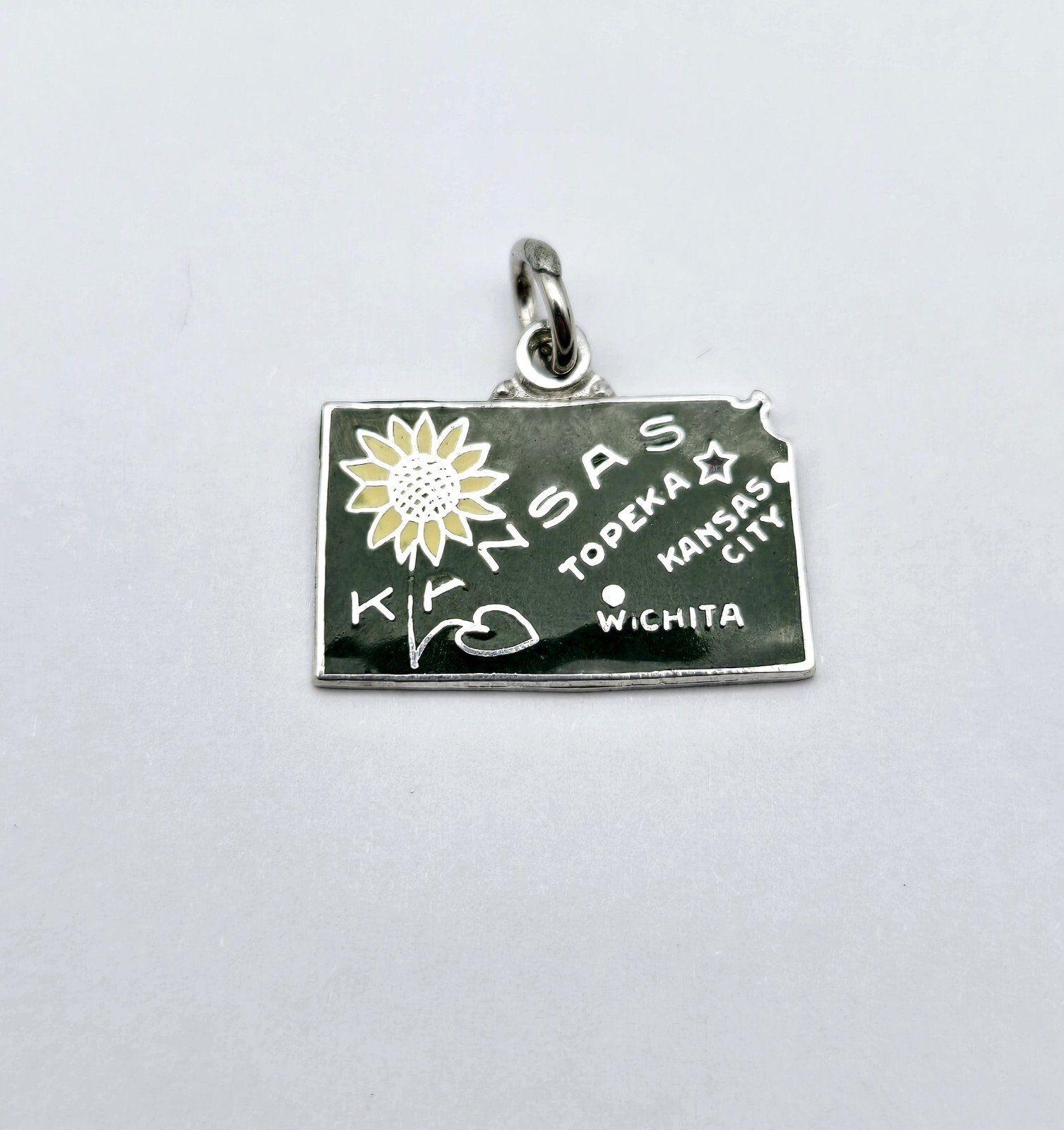Vintage Kansas State Enamel Travel Sterling Silver Souvenir Charm Pendant - 3.0g