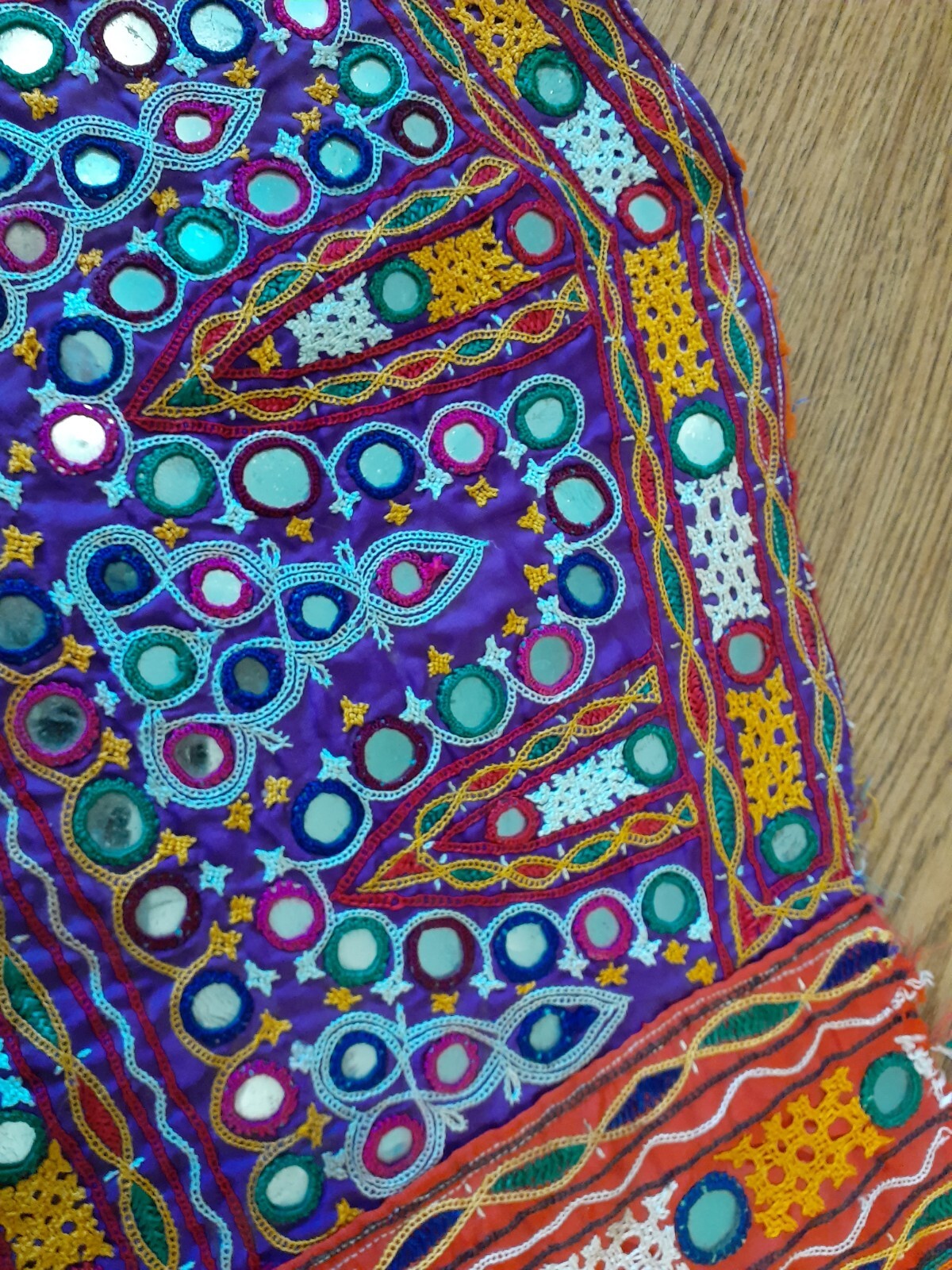 Patchwork Quilt Embroidered Handmade Panel Mirror… - image 11