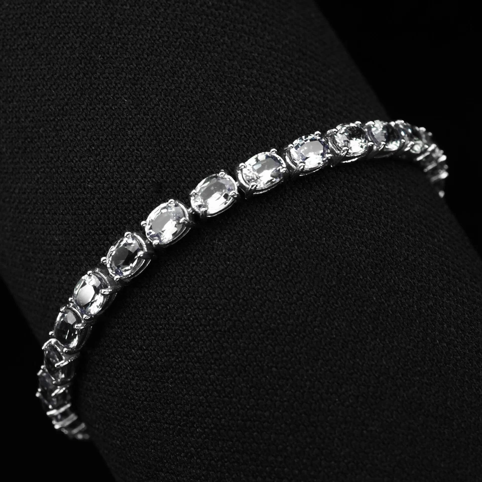 Pulseras hechas a mano de plata de ley 925 de 16,89 quilates con zafiro con cambio de color prístino Foto 2 de 4