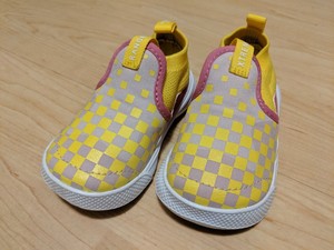 yellow checkerboard vans size 5