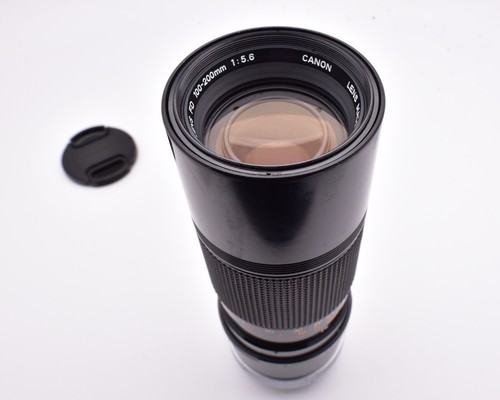 Canon Zoom Lens FD 100-200mm f/5.6 Lens & Caps (#12811) - Picture 8 of 10