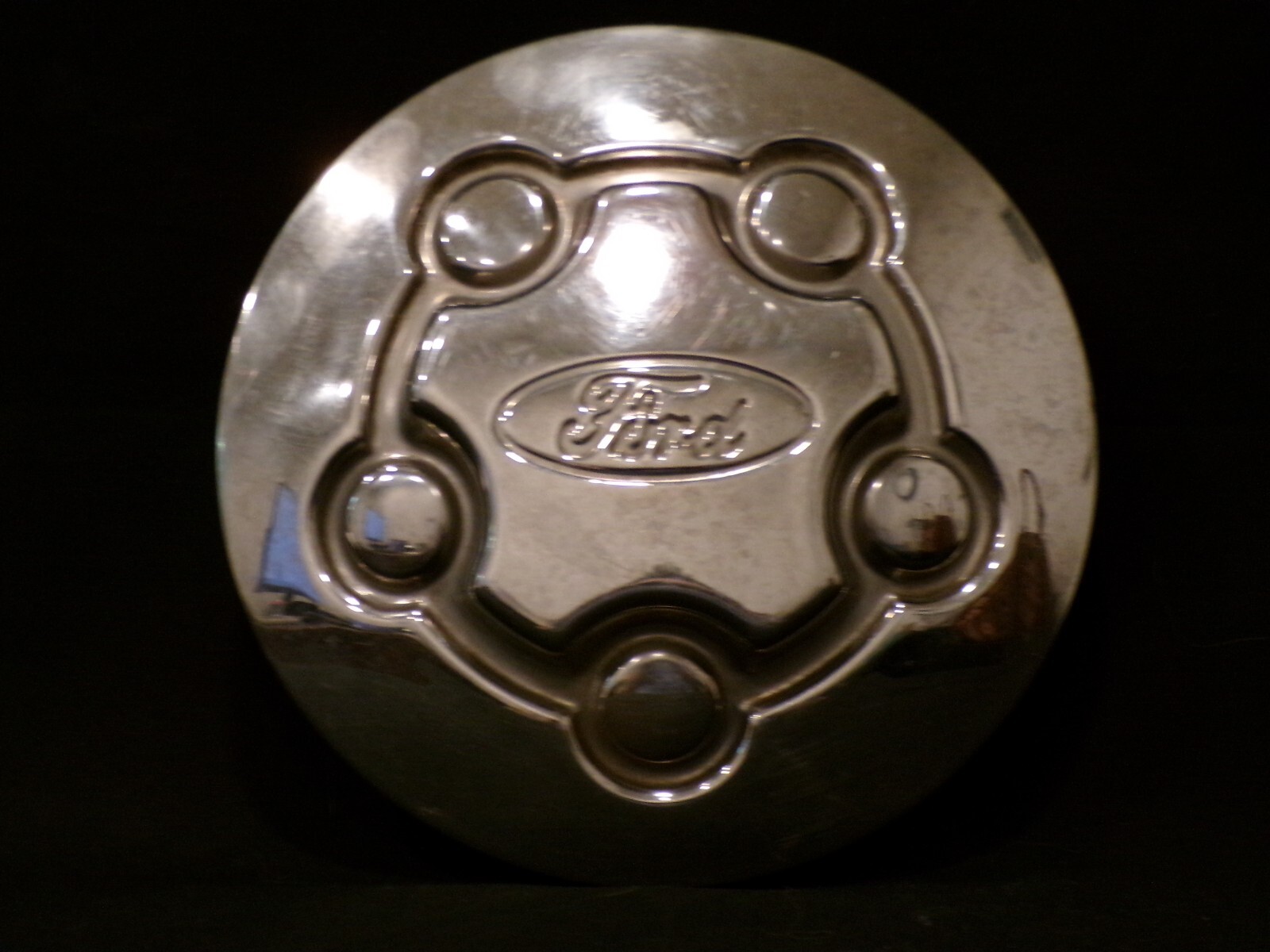 1998-2011 Ford Crown Victoria & Ranger OEM F87A-1A096-GB Center Cap Hub Cover