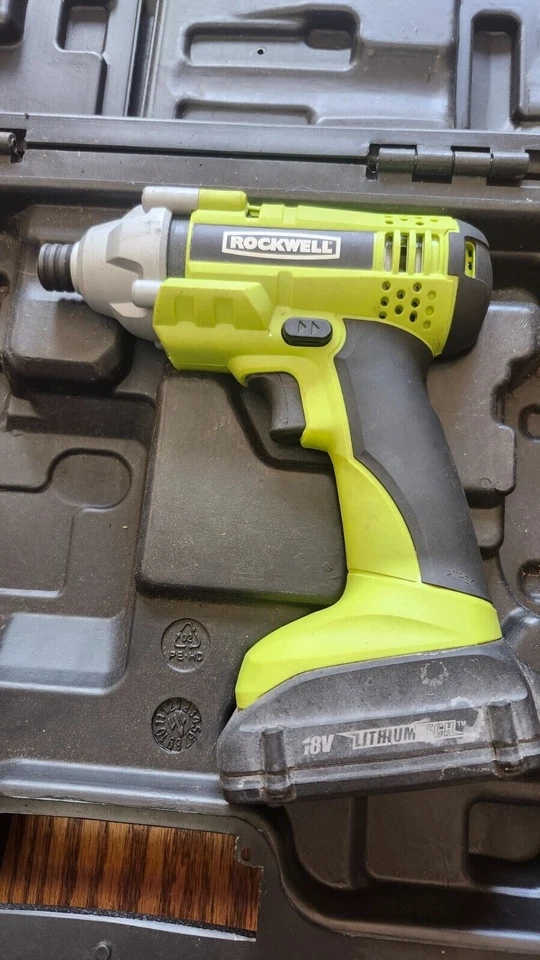 Taladro inalámbrico Rockwell RK2800K PROBADO FUNCIONA tiene batería, estuche, brocas, SIN cargador Foto 3 de 4