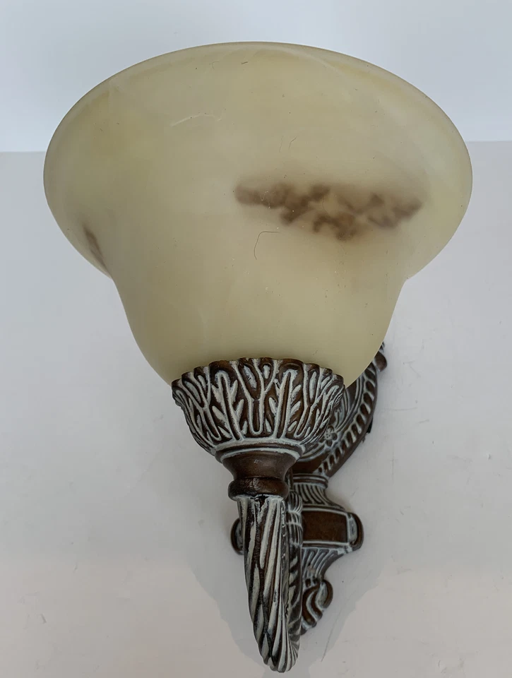 Aplique de montaje en pared con cable aspecto de cobre rústico pantalla de vidrio tostado esmerilado Foto 3 de 4