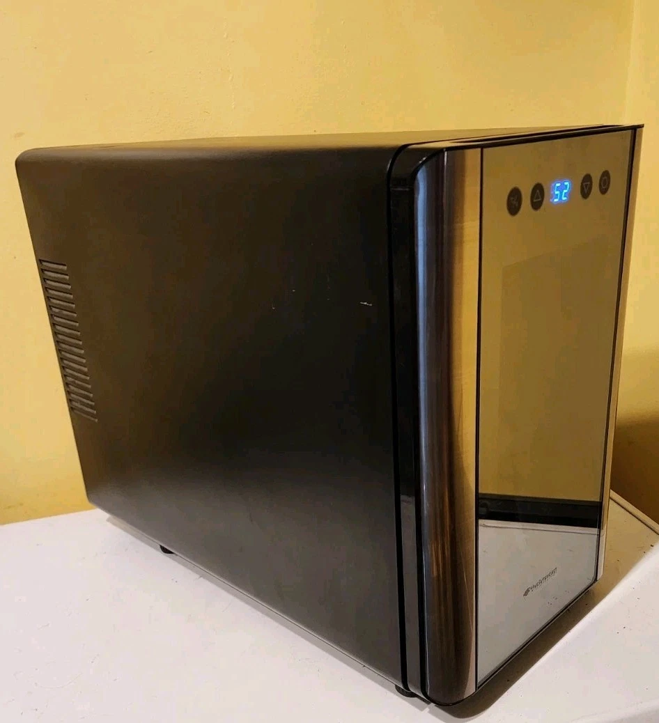 Wine Enthusiast Wine Chiller Refrigerator 6 Bottle Tuaca Titos Liquor Fridge
Opens in a new window o
