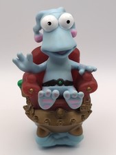 WotWots PUSH 'n PLAY Blue SPOTTY on Throne Chair on Wheels TOY Hasbro Wot Wots