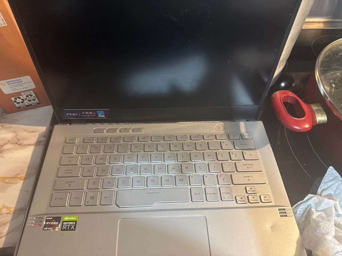 ASUS ROG Zephyrus G14 | Ryzen 9 + RX 6700S | 14" 120Hz, 16GB RAM (NO FUNCIONA)