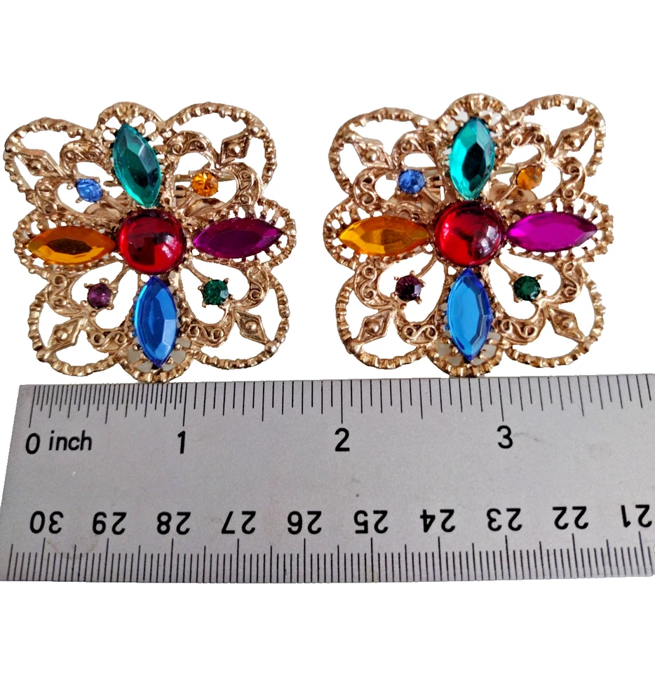 Clips para zapatos firmados MUSI coloridos cabujones diseño filigrana tono dorado vintage años 60 Foto 3 de 4