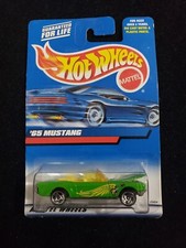 Hot Wheels 1/64 '65 Mustang Item No. 25424 Bx