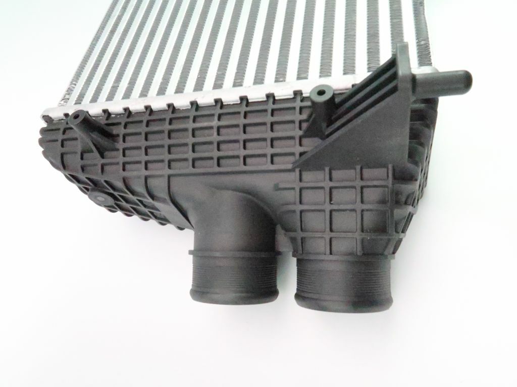 Maserati Ghibli Quattroporte left and right intercooler 2pcs 838