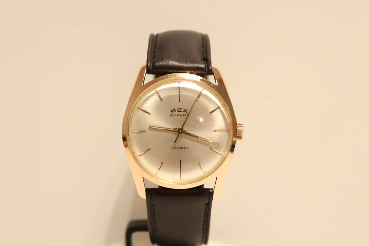 Classic mechanical clearance watches