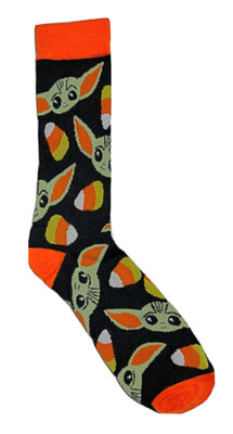 New Disney Star Wars BABY YODA Men's HALLOWEEN Crew Socks BABY YODA & CANDY CORN