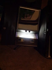 OLD SCHOOL STOCK GRANDPAS BATHROOM PLUG IN VACATION SHAVE MAN'S MIRROR BY BERRY