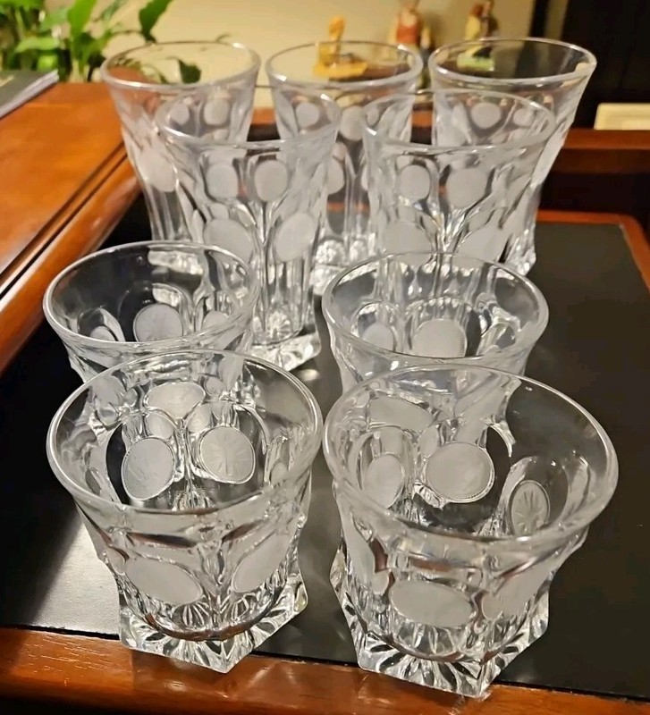  4 Fostoria Coin Glass Clear 5 Oz & 5  8 oz Glasses -Sunburst & Eagle - Vtg