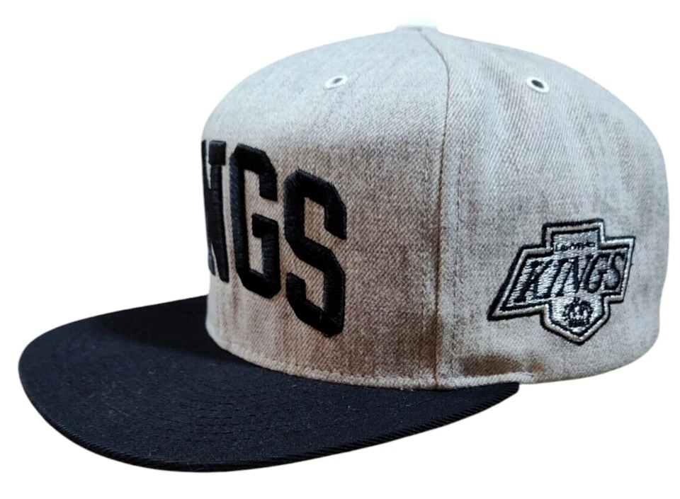 Mitchell & Ness Los Angeles Kings Sombrero Para Hombre Gris Negro Snapback Bloque NHL Foto 4 de 4