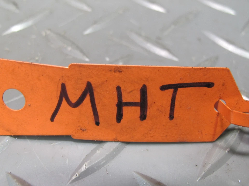 2003-2007 HUMMER H2 IGNITION SWITCH KEY FRONT LEFT & RIGHT SIDE DOOR HANDLE SET - Image 2 of 4