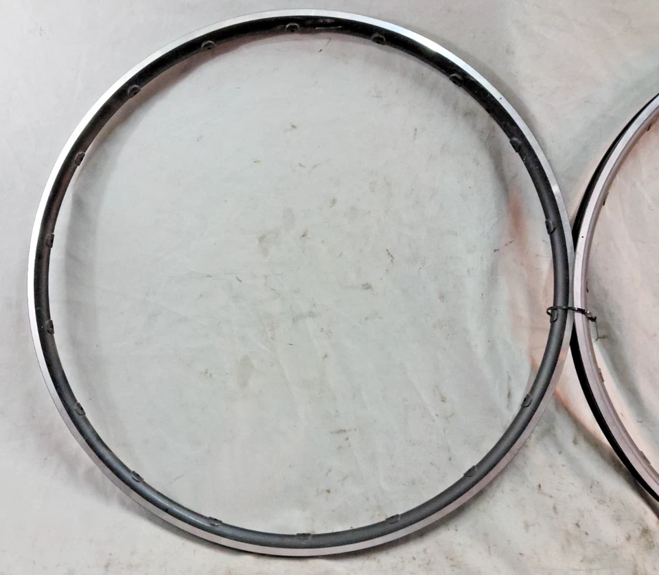 Juego de llantas de bicicleta de carretera Trek Bontrager Affinity Pro 700c disco pila 18S TLR NOS Foto 3 de 4