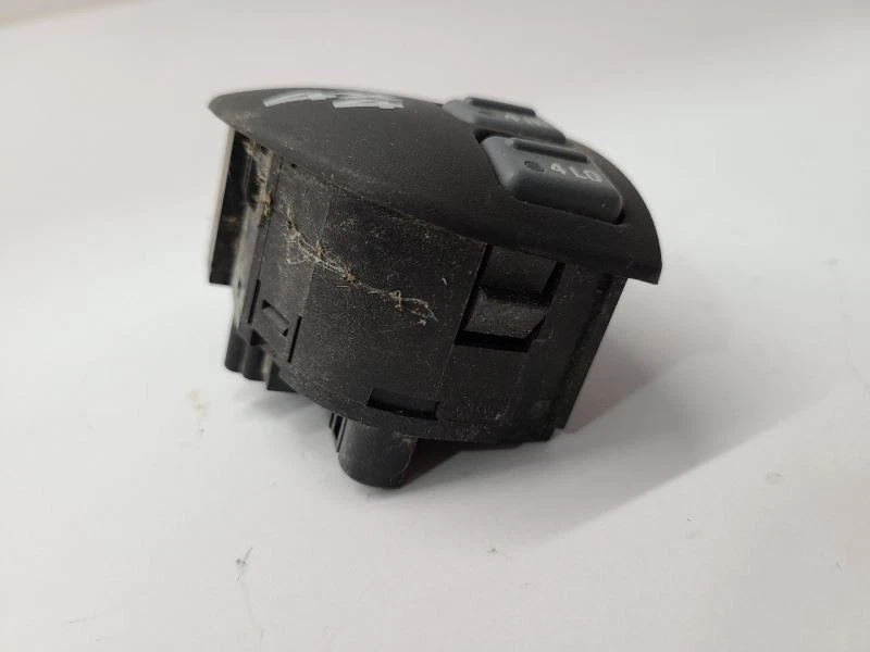 1998-2005 CHEVROLET BLAZER S10 4WD SWITCH 19244093 98-05 - Image 2 of 4