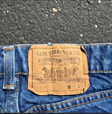 Vintage Levi's 505 Orange Tab Jeans Made in USA Mens 33x32