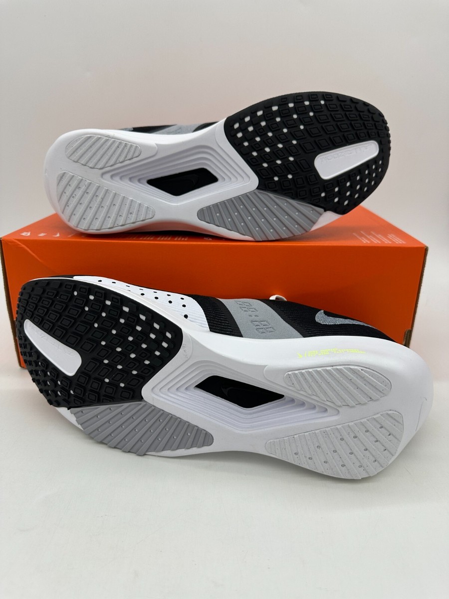 ◆正規品◆NIKE RIVAL FLY 4 BLACK WHITE◆関税/送料込◆人気◆ Nike Rival Fly 4 Black Wolf Grey Volt White Men's - FV6040