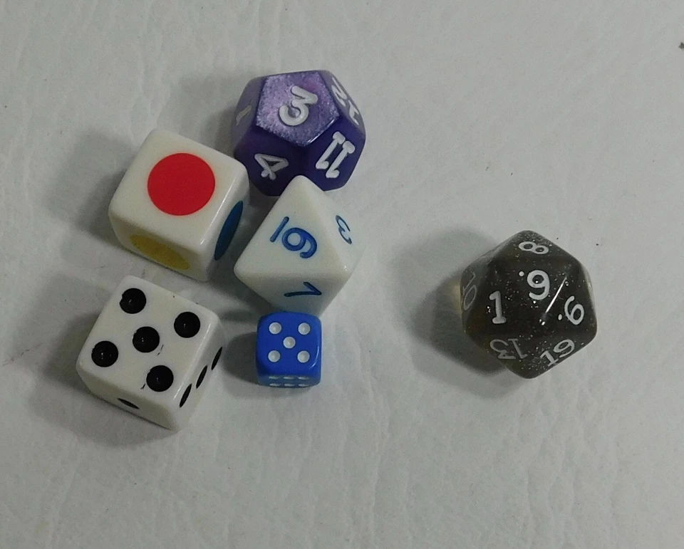 Piezas de repuesto de dados de palos de ajedrez para damas - Leer Foto 2 de 4