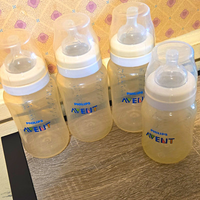 Philips AVENT 4pc Wide Neck Bottle Set 11oz BPA-Free Clear Newborn Flow