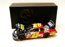 2007 -  NASCAR Action Elite 1:24 Die Cast - #25 National Guard - Casey  Mears