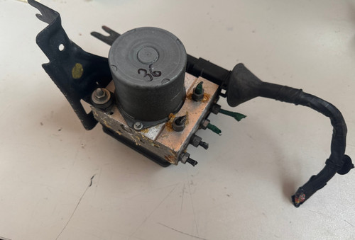 Original Renault Clio III 2006 ABS PUMPE ABS 265950377